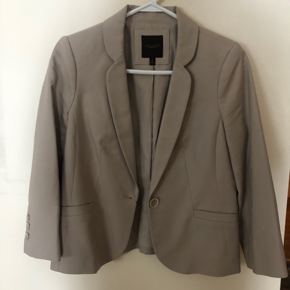 The Limited beige blazer with 3/4 sleeves size S